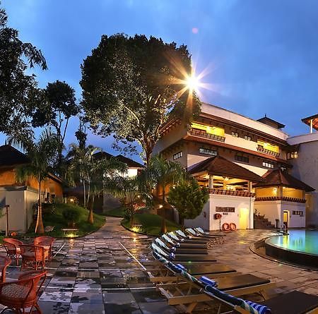 Elephant Court Thekkady Esterno foto