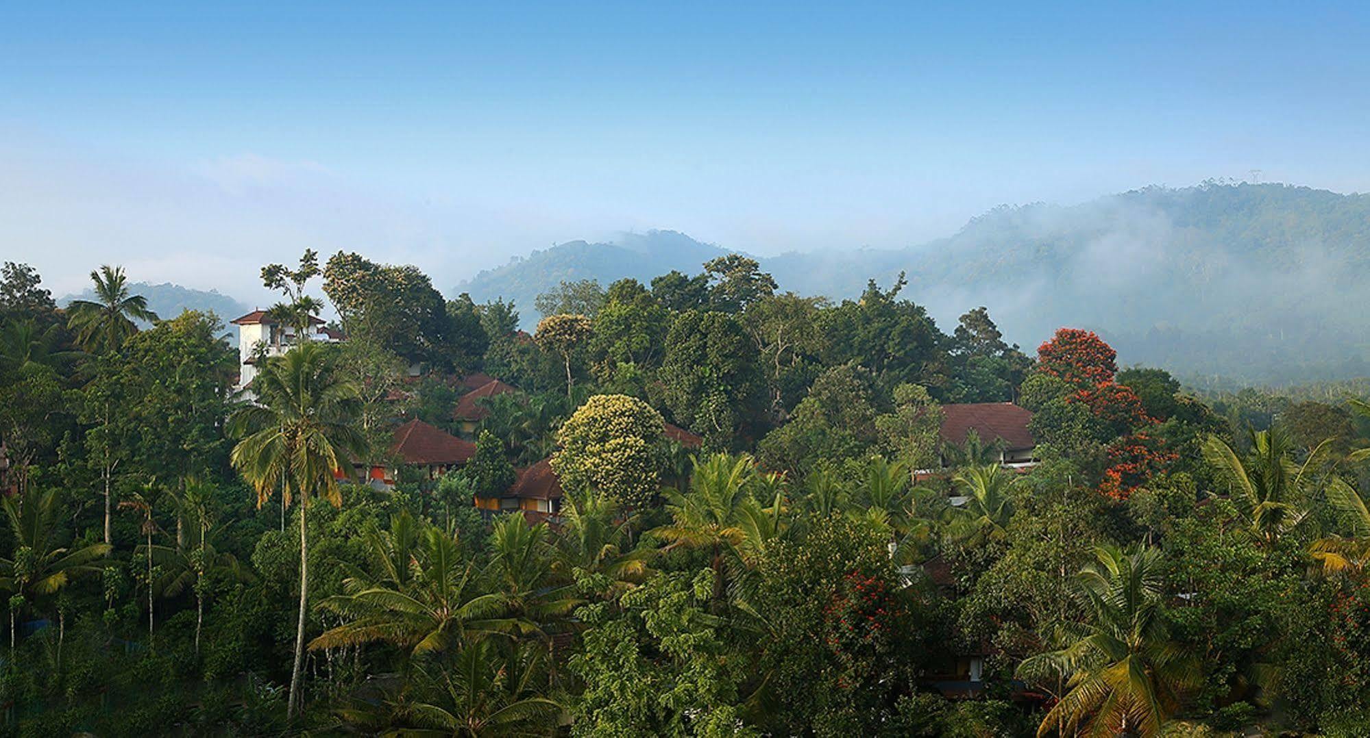 Elephant Court Thekkady Esterno foto